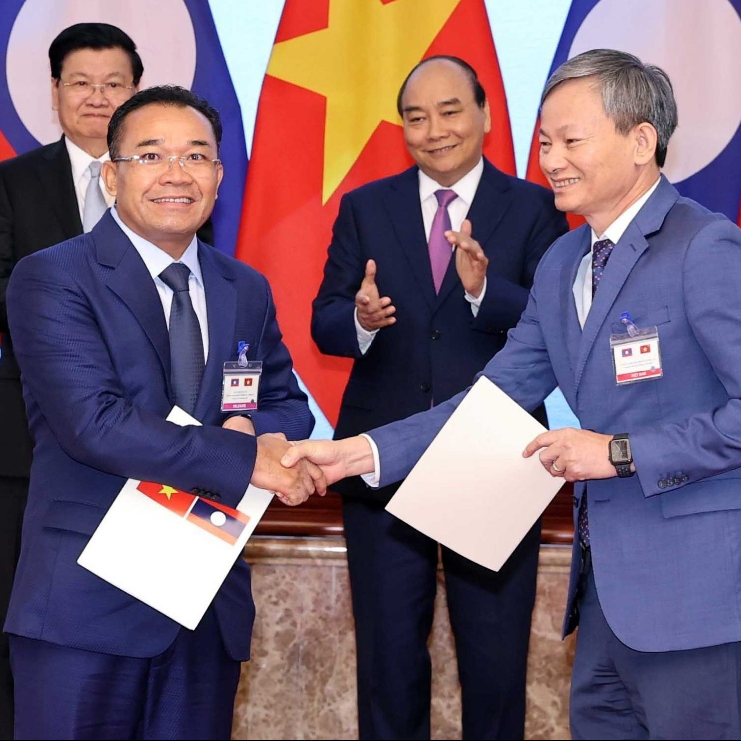 Việt Nam và Lào hợp tác trong lĩnh vực năng lượng